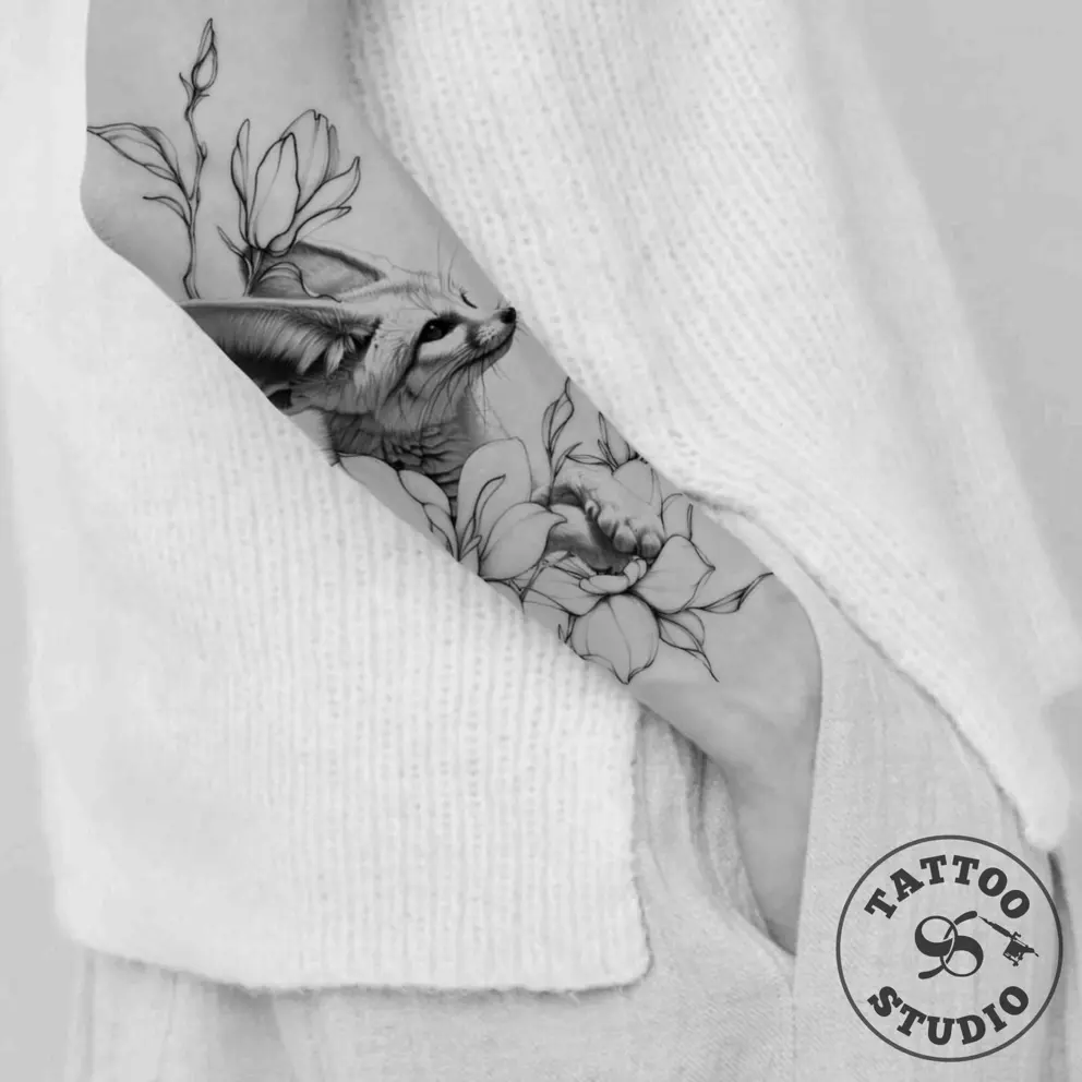 Anastasiia - Fox and flowers 