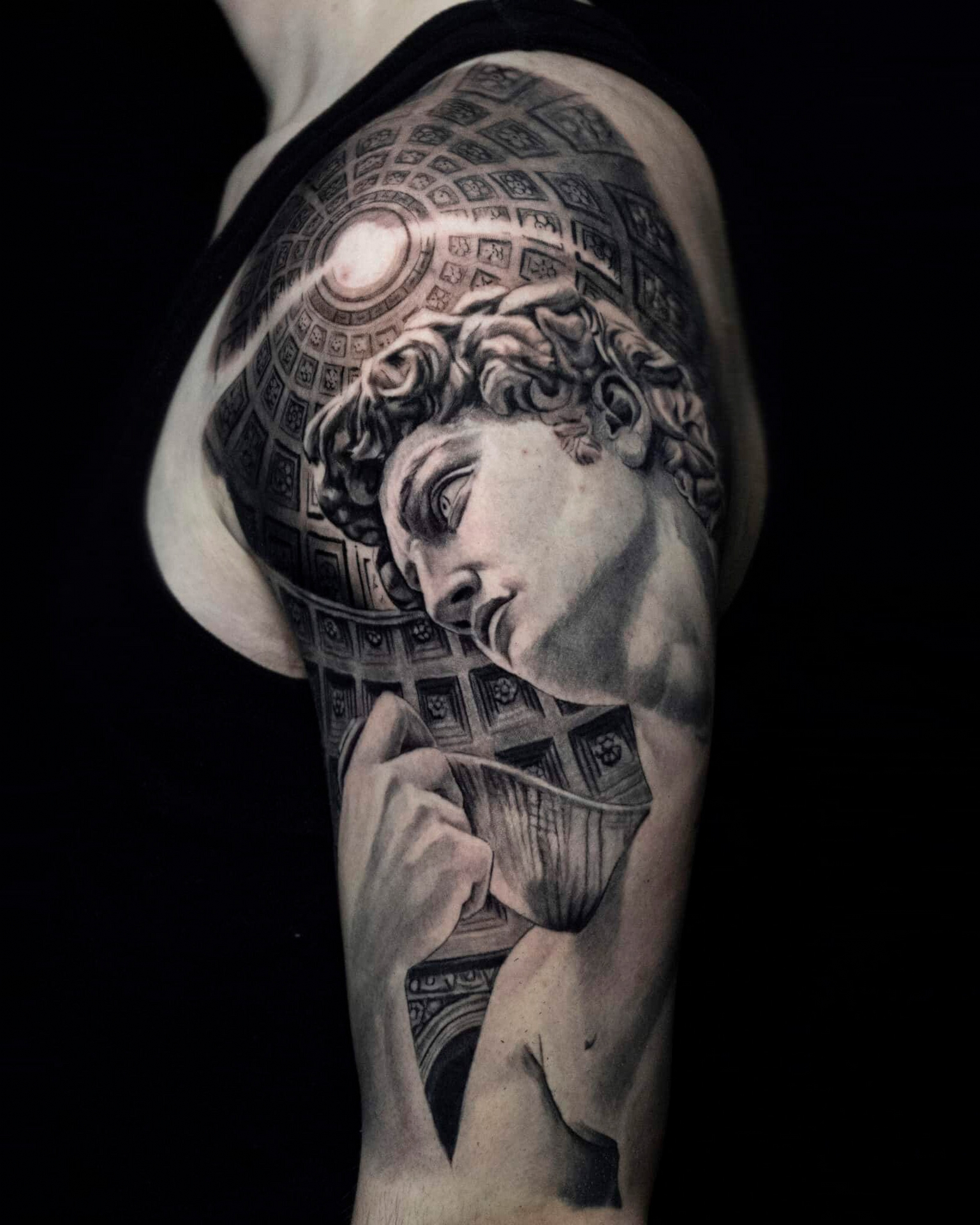 Realism Black & Grey